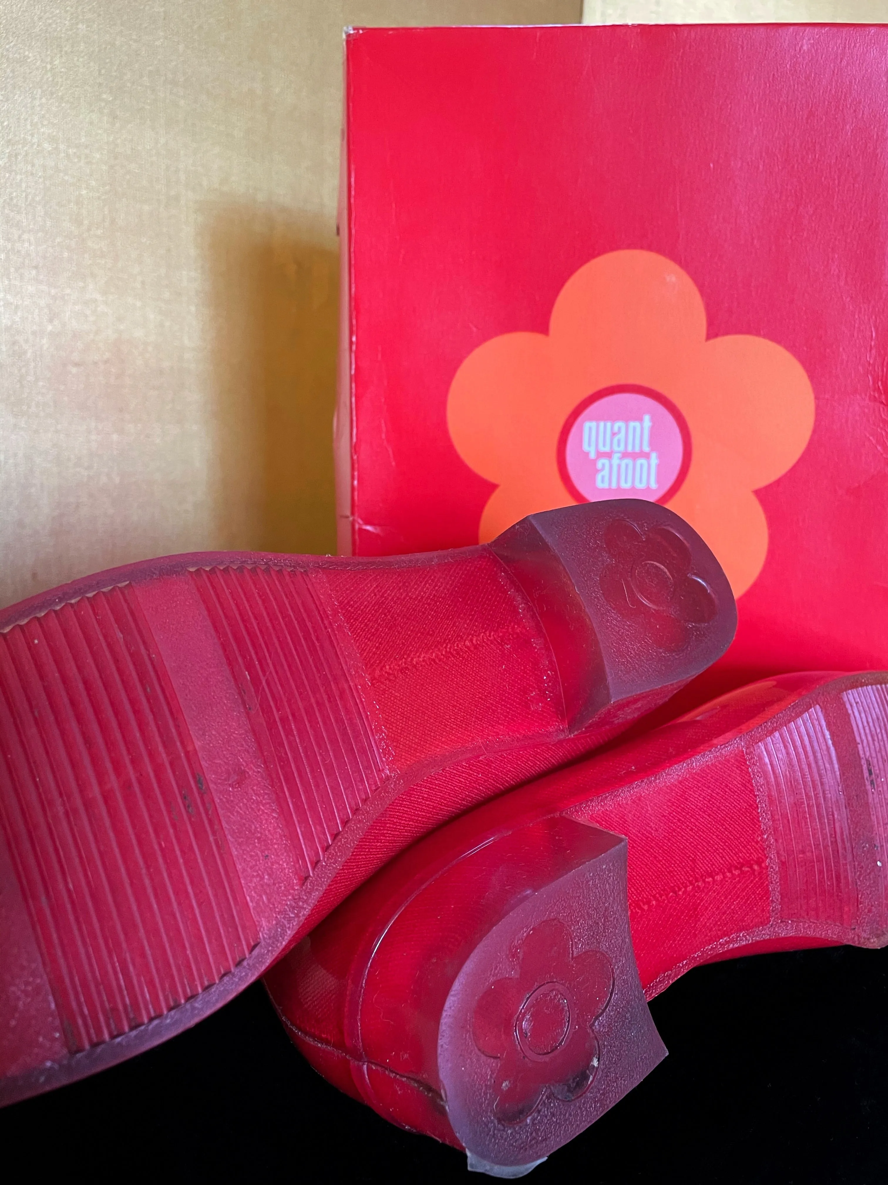 1967 MARY QUANT, QUANTAFOOT SPACE BOOTS WITH BOX.