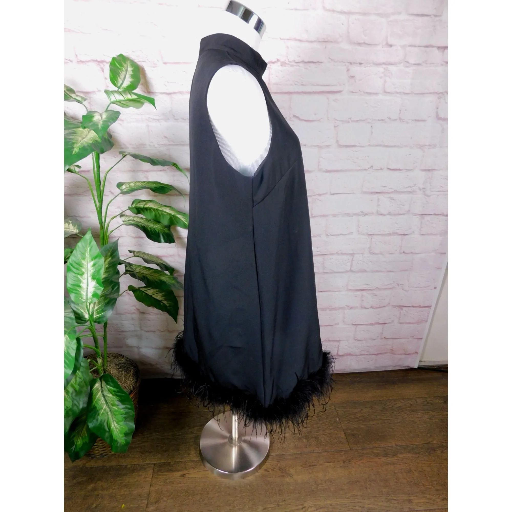 Black Feather Trim Sleeveless Mini Dress L Boho Chic Partywear