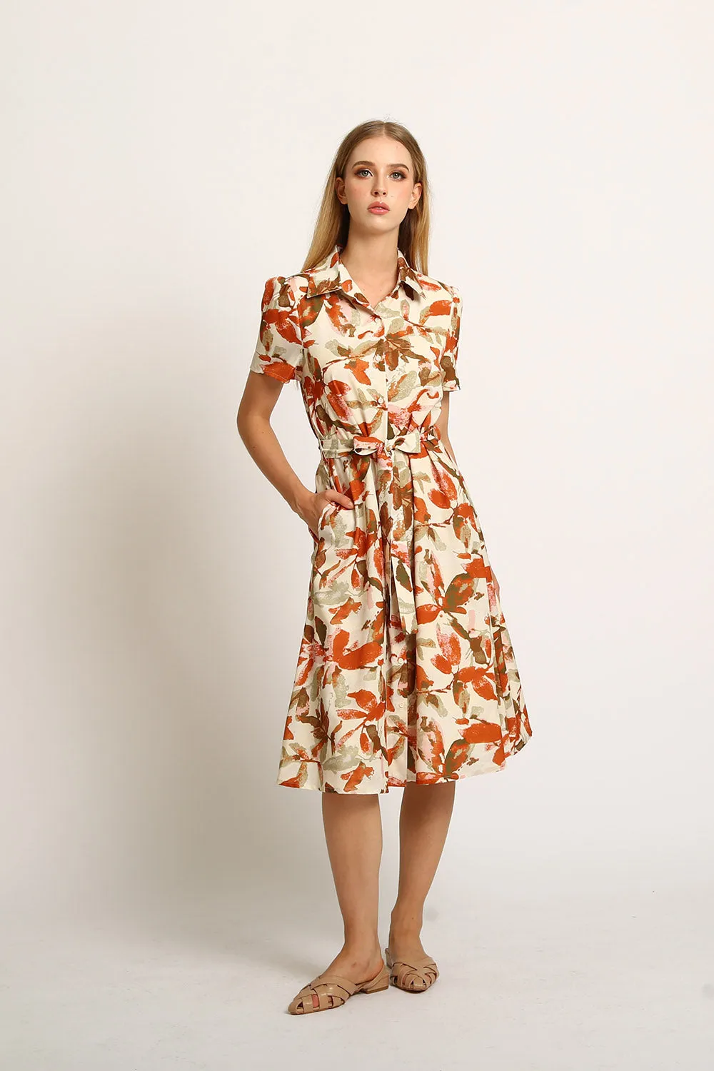 Carter Midi Dress in Brown Floral