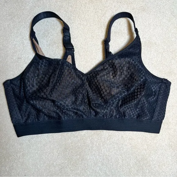 Chantelle C Magnifique Nouveau Wireless 2 Bra Bundle Black Size 38DDD / 38F
