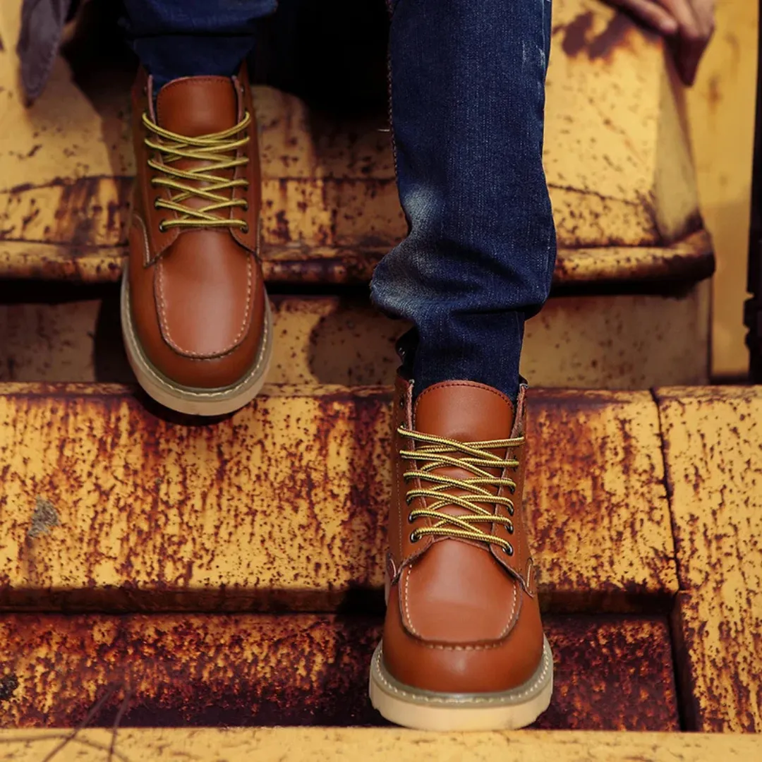 Cole™ | Classic Vintage Leather Boots for Timeless Style