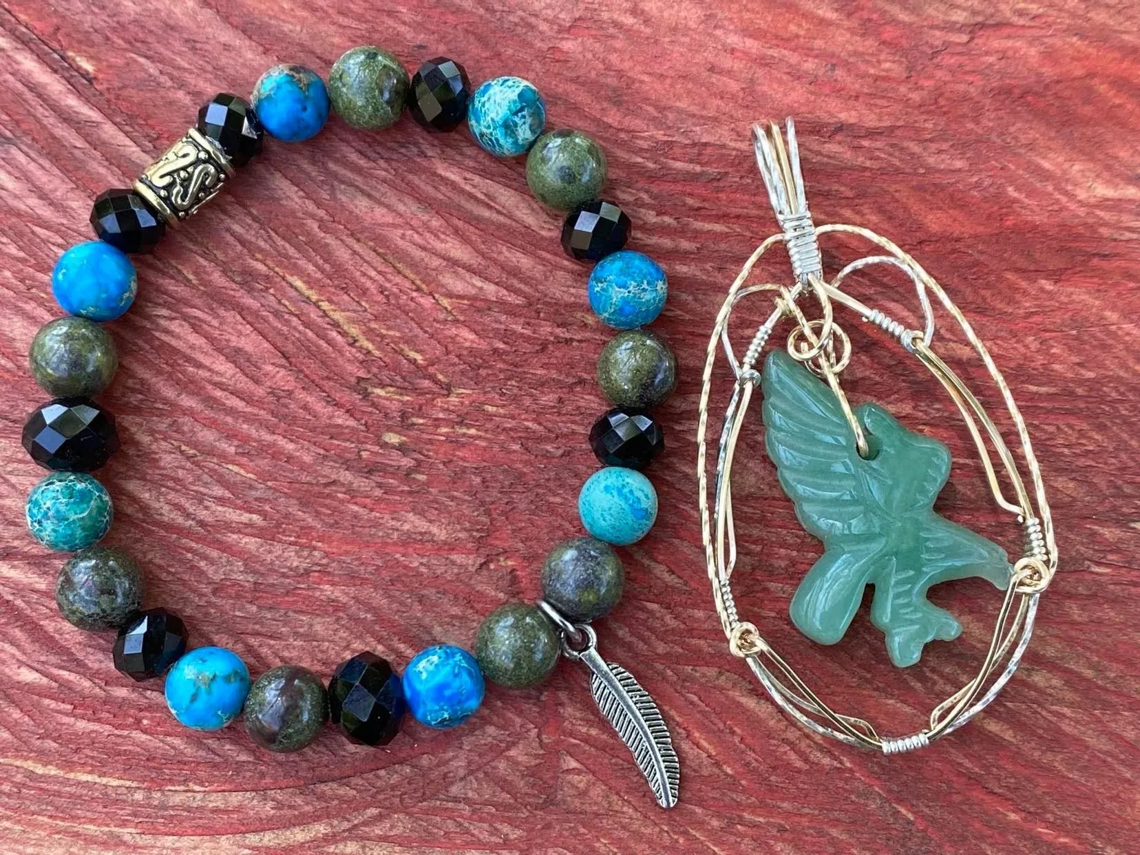 Collings Eagle Pendant/Braceler Set