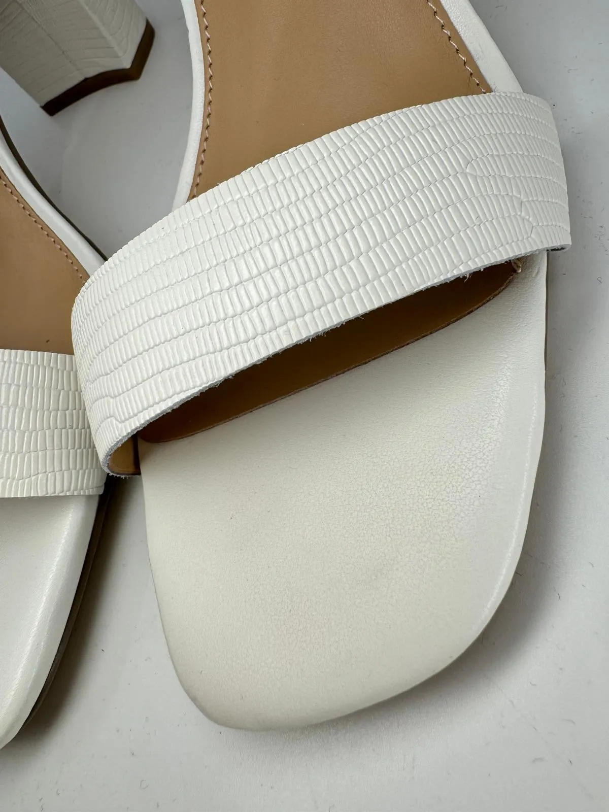DONAL J PLINER FARAH LEATHER OPEN-TOE ANKLE STRAP SANDALS