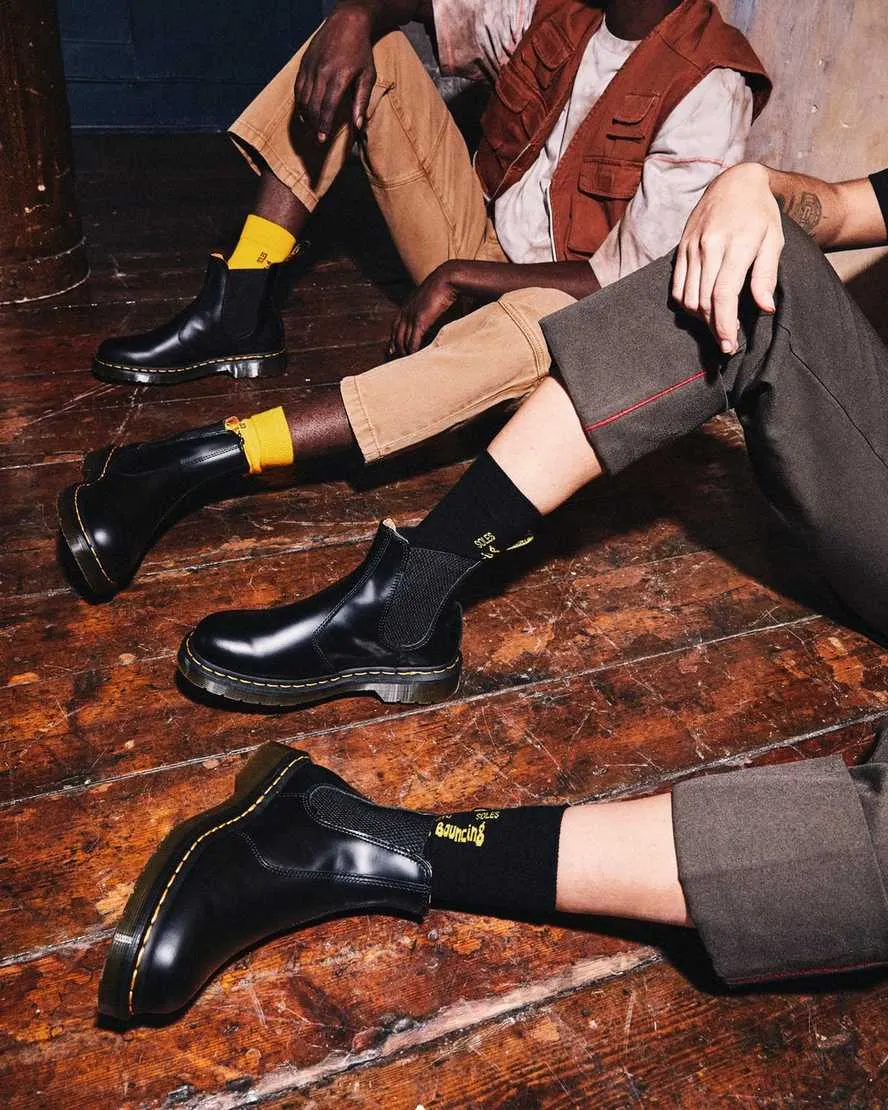 Dr Martens 2976 Smooth Leather Chelsea Boots Black YS
