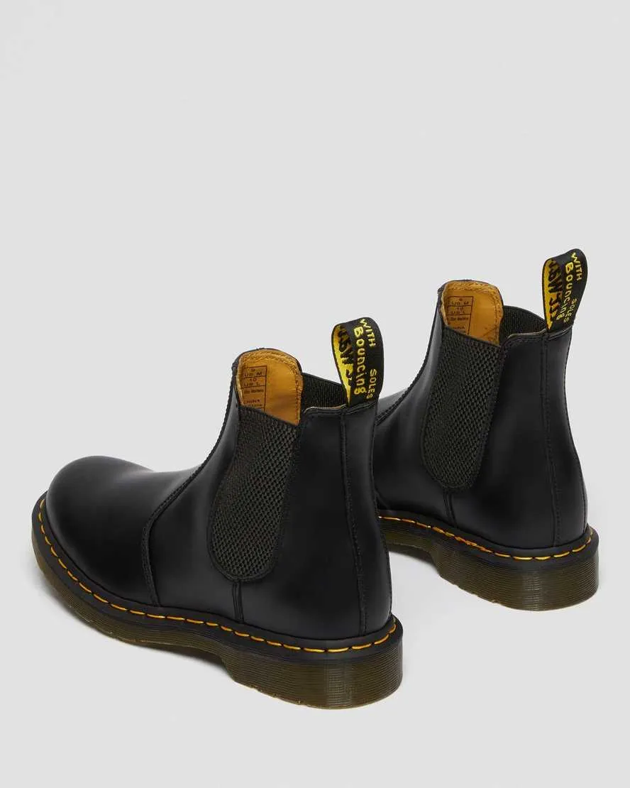 Dr Martens 2976 Smooth Leather Chelsea Boots Black YS