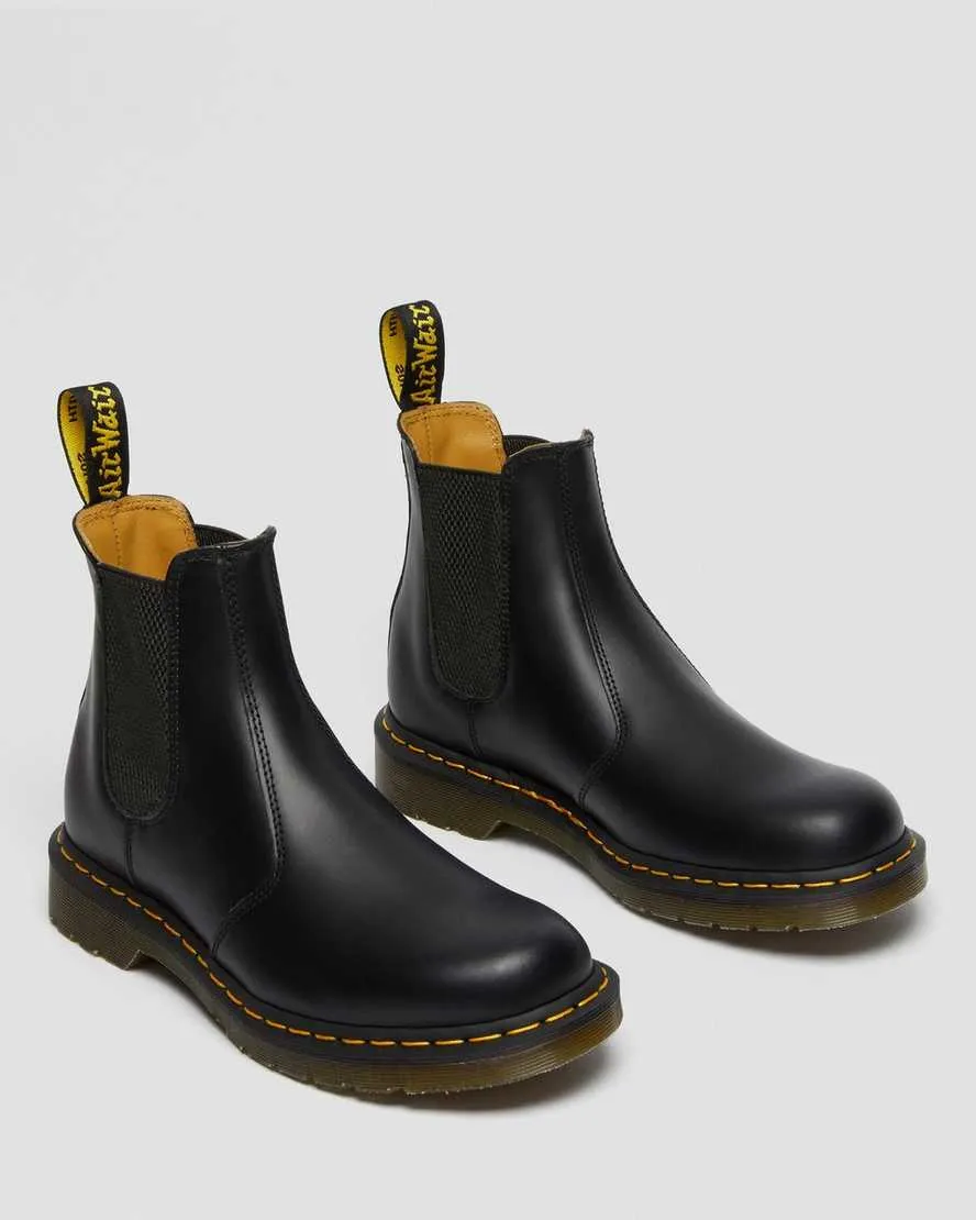 Dr Martens 2976 Smooth Leather Chelsea Boots Black YS