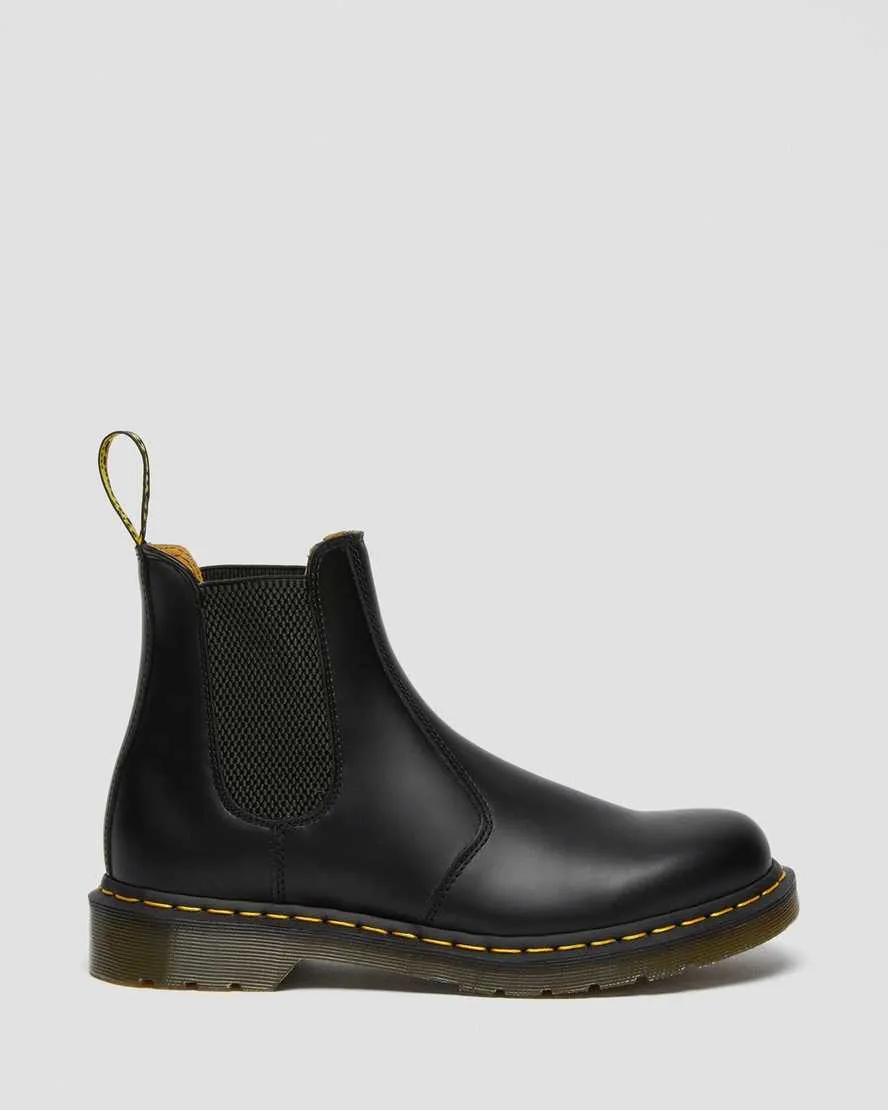 Dr Martens 2976 Smooth Leather Chelsea Boots Black YS