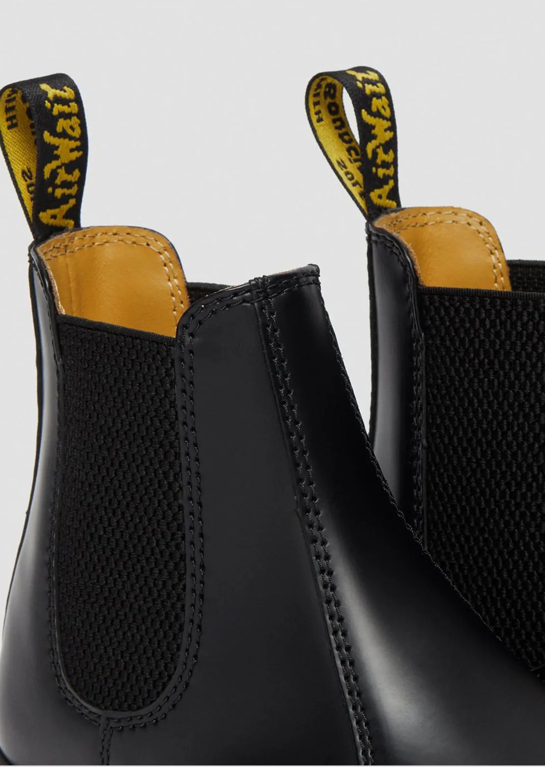 Dr.Martens Women's 2976 Smooth Boots