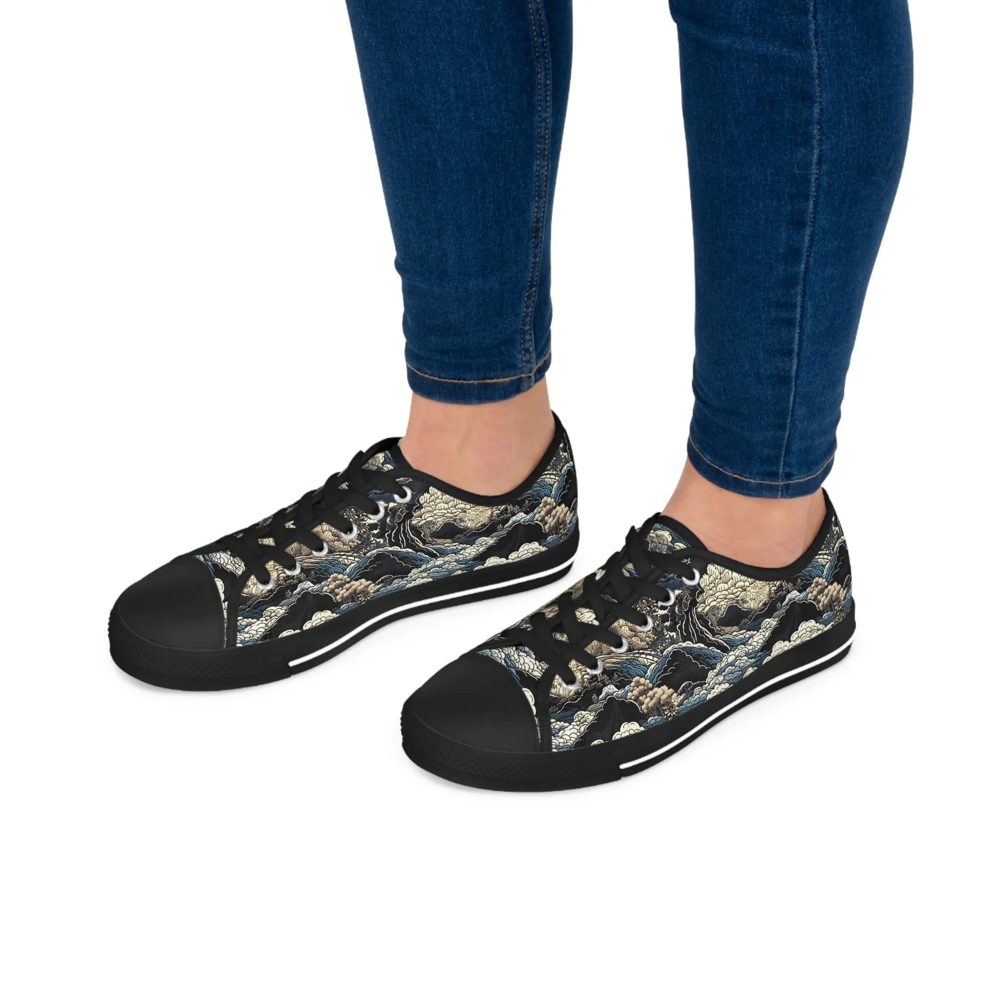 Edo Daydreams - Women's Low Top Sneakers