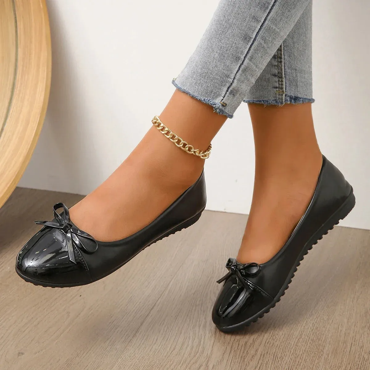 Elegant Bow Design Women's Flats - Casual Comfort