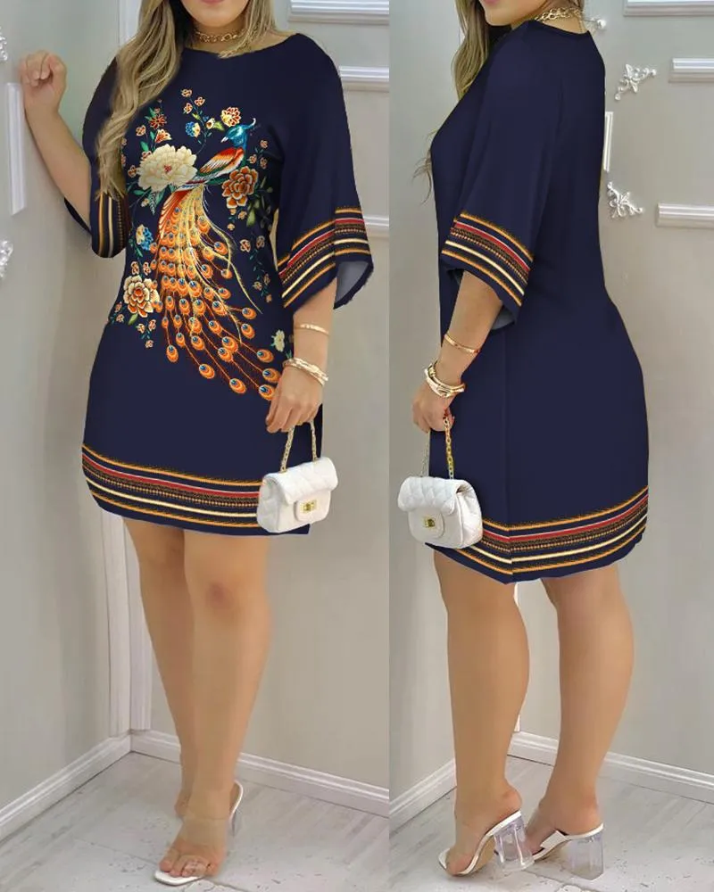 Elegant Peacock Print Loose-Fit Dress with Half Sleeves