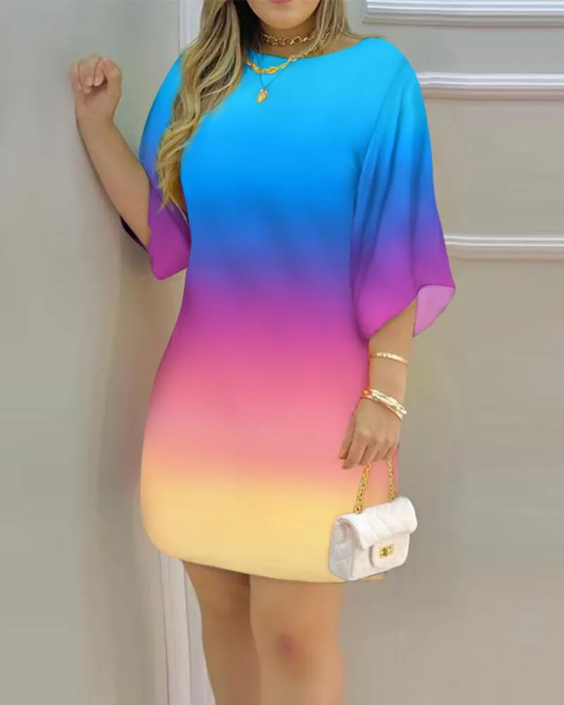 Elegant Peacock Print Loose-Fit Dress with Half Sleeves