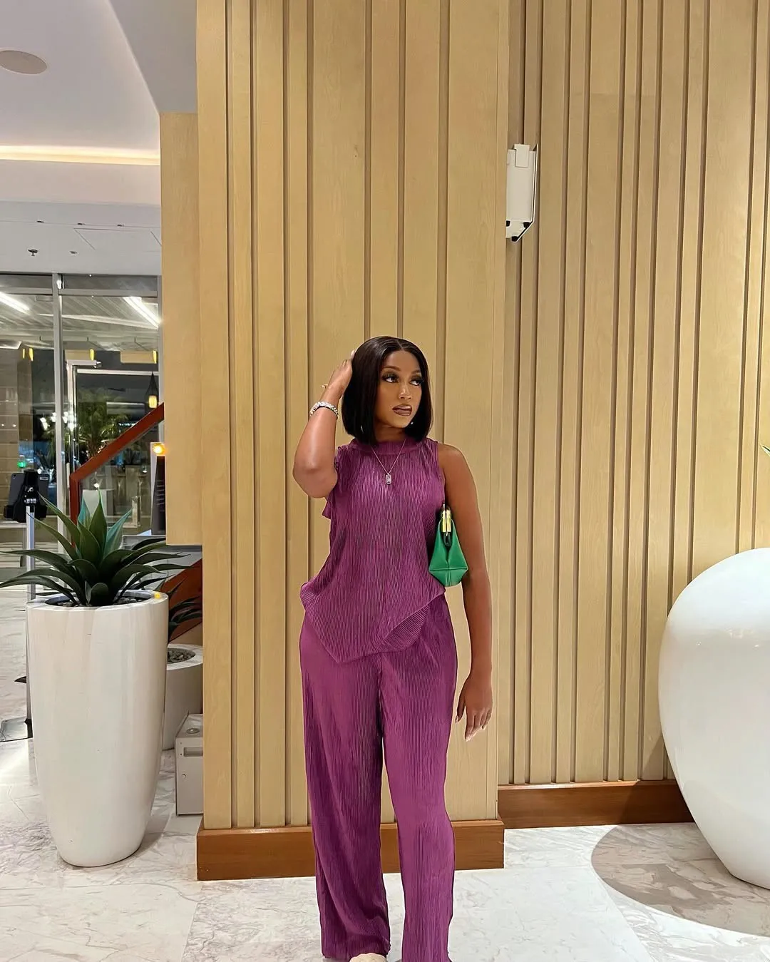 Elegant Sleeveless Asymmetrical Top and Wide-Leg Trousers Two-Piece Set for Effortless Chic