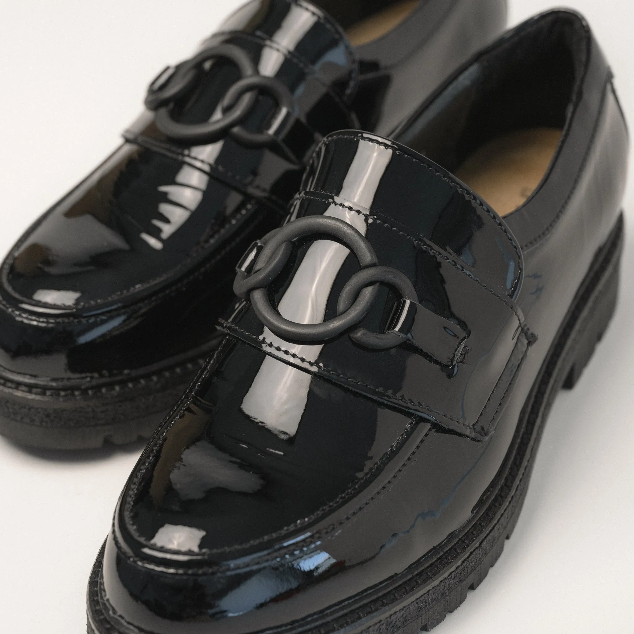 FREMONT - BLACK - PATENT