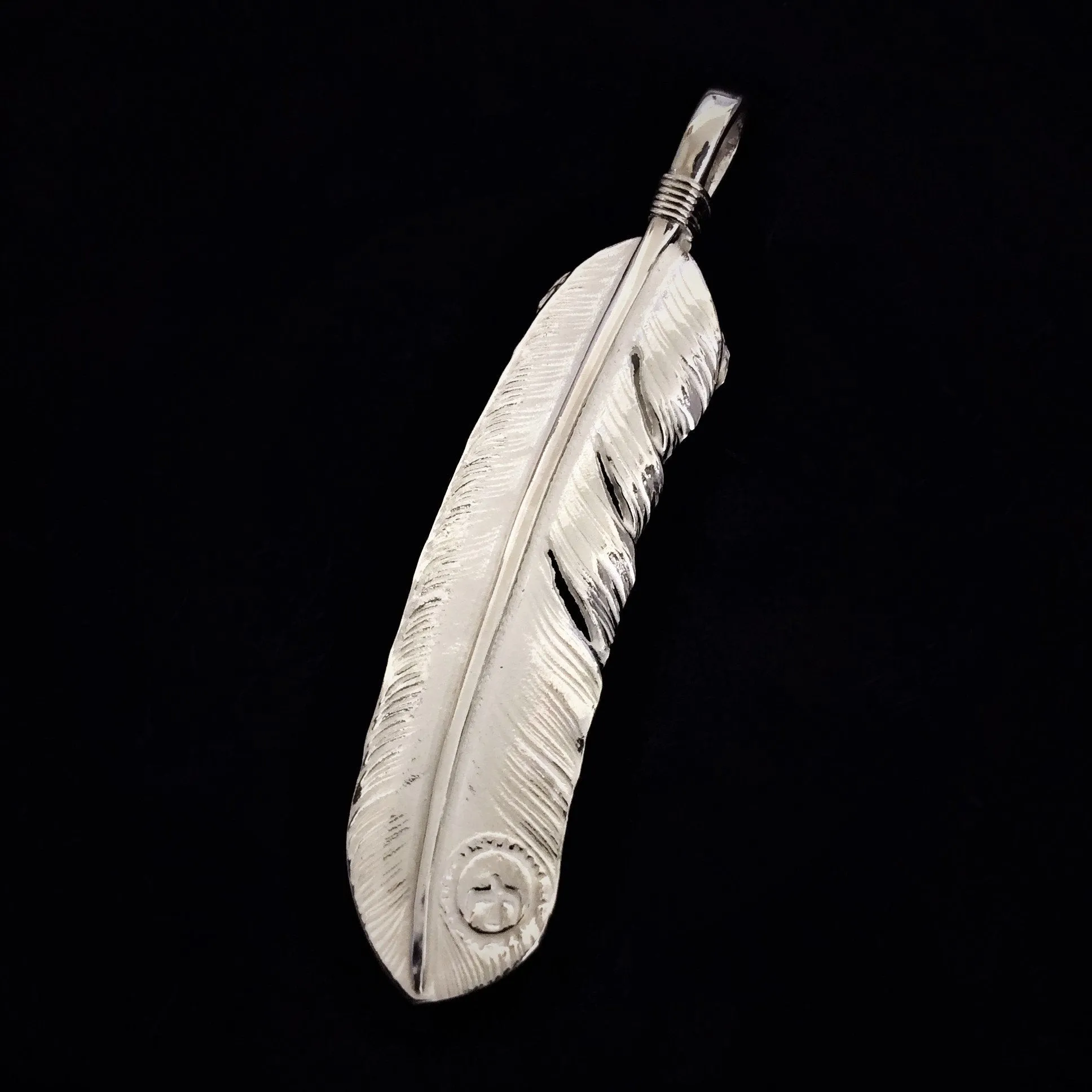 Goros Xl Turquoise Feather Silver Rope - Facing Right
