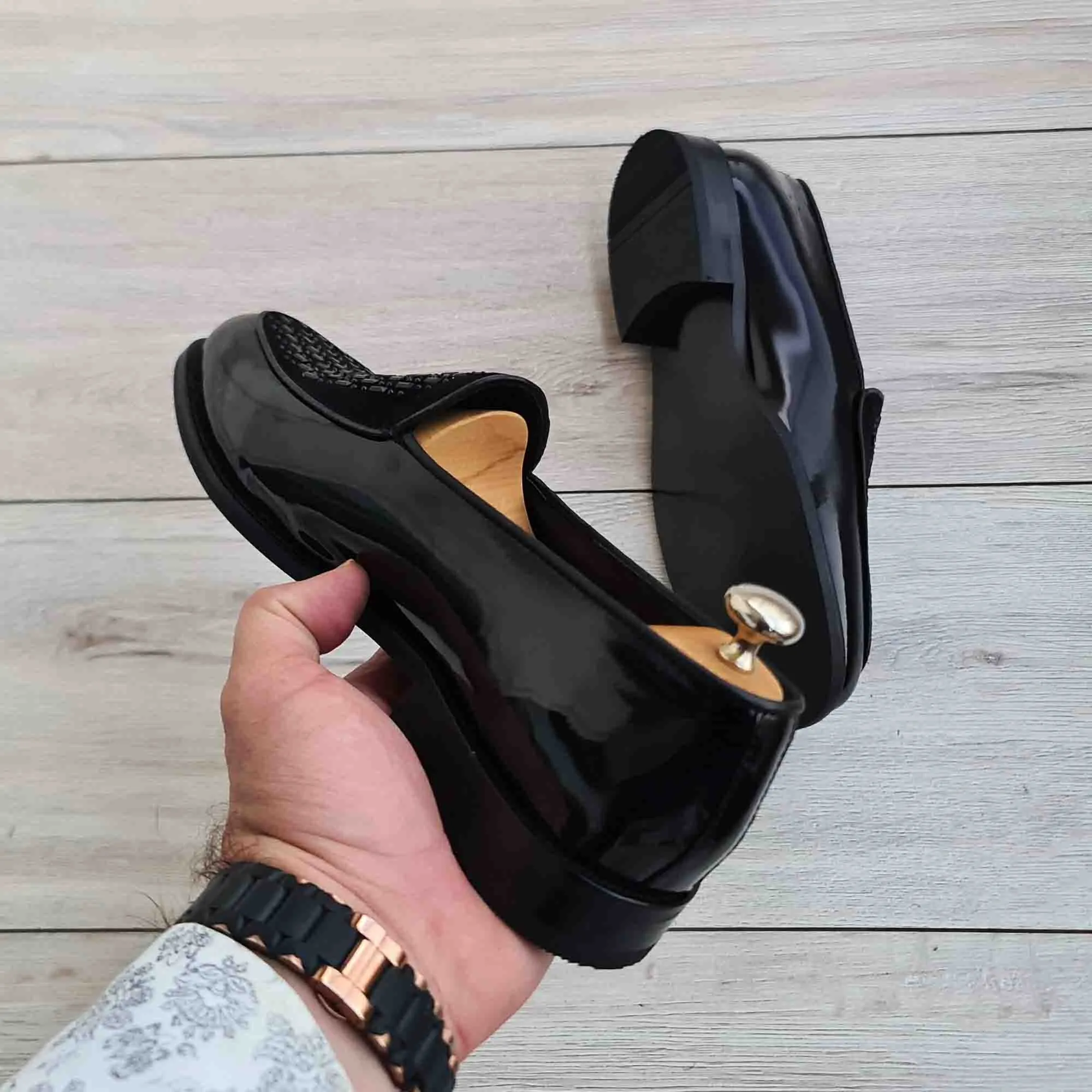 Leather Men's Loafer with Stone Details