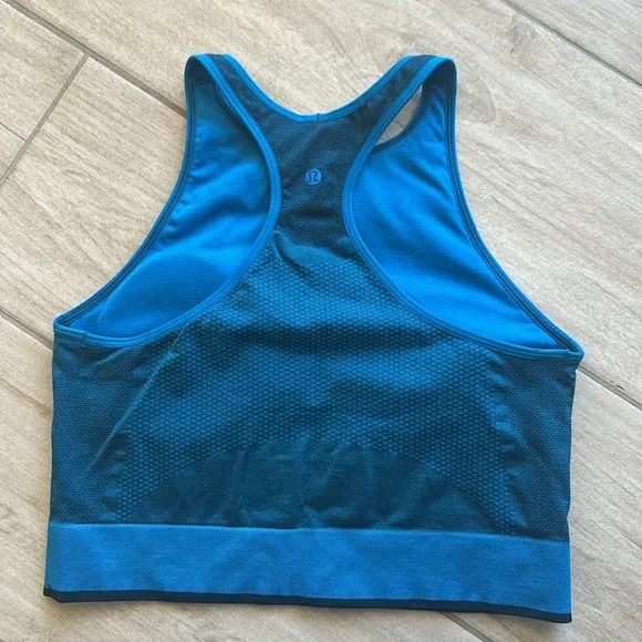 Lululemon Seamless Mesh Supportive Training Tank TopPoolside