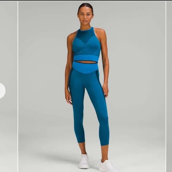 Lululemon Seamless Mesh Supportive Training Tank TopPoolside
