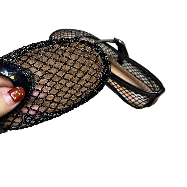 Mesh Hollow Sandals Women Flats Shallow Loafers New Beach Walking Designer Shoes Comfort Retro