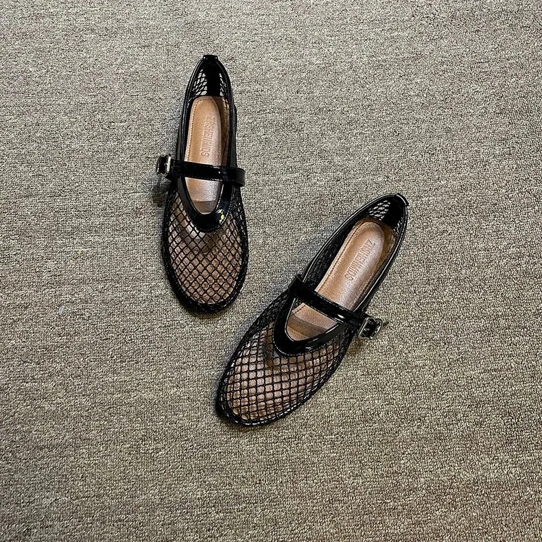 Mesh Hollow Sandals Women Flats Shallow Loafers New Beach Walking Designer Shoes Comfort Retro