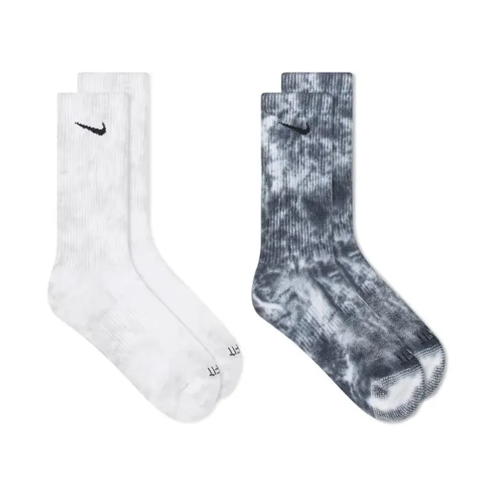 Nike Everyday Plus
