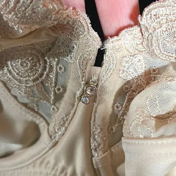 NWT Anita Rosa Faia Grazia Firm Support Underwired Bra in Beige