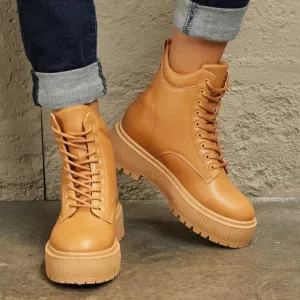 QUPID Chic Caramel Cityscape Boots