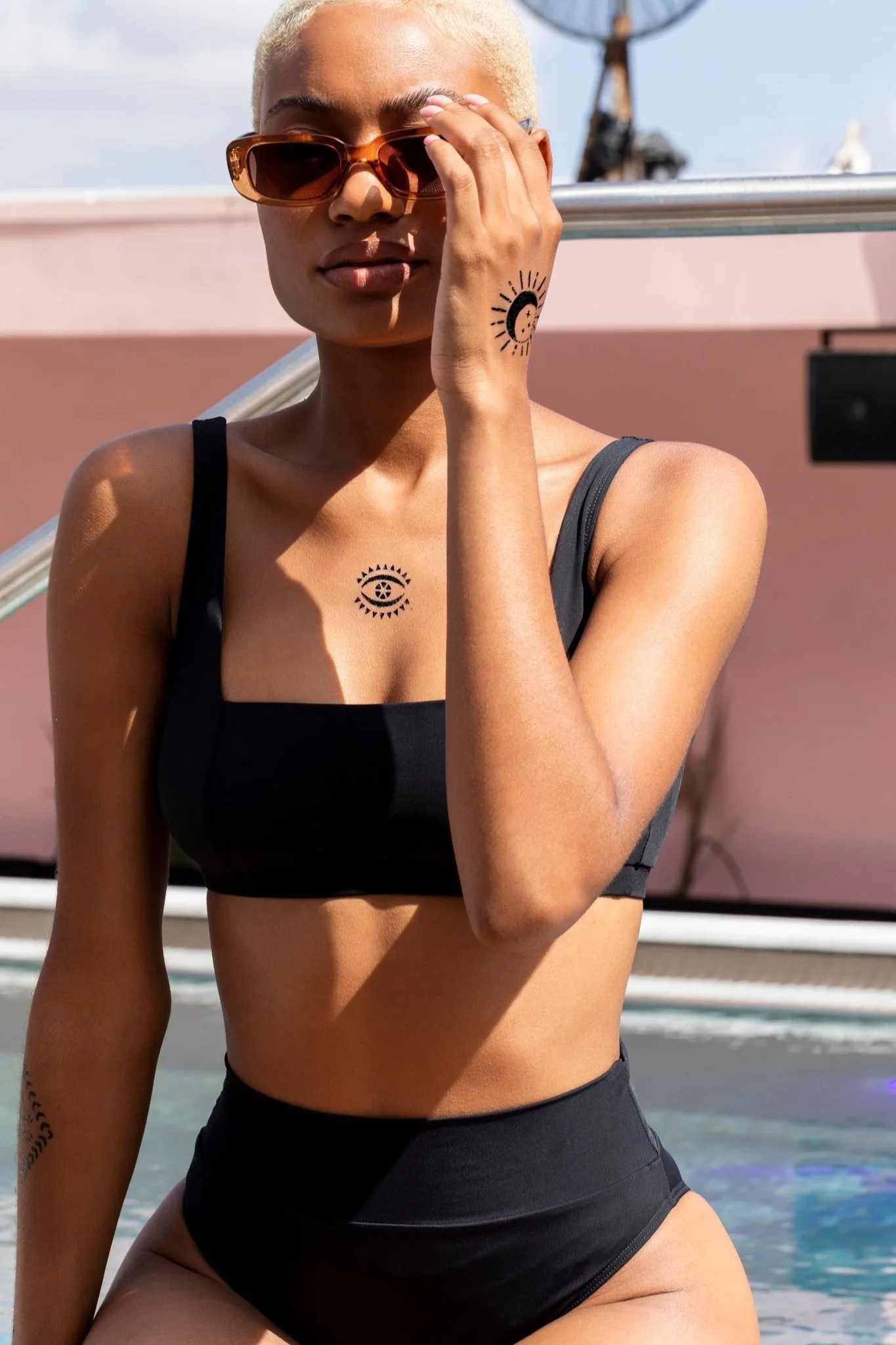 Ronch top black
