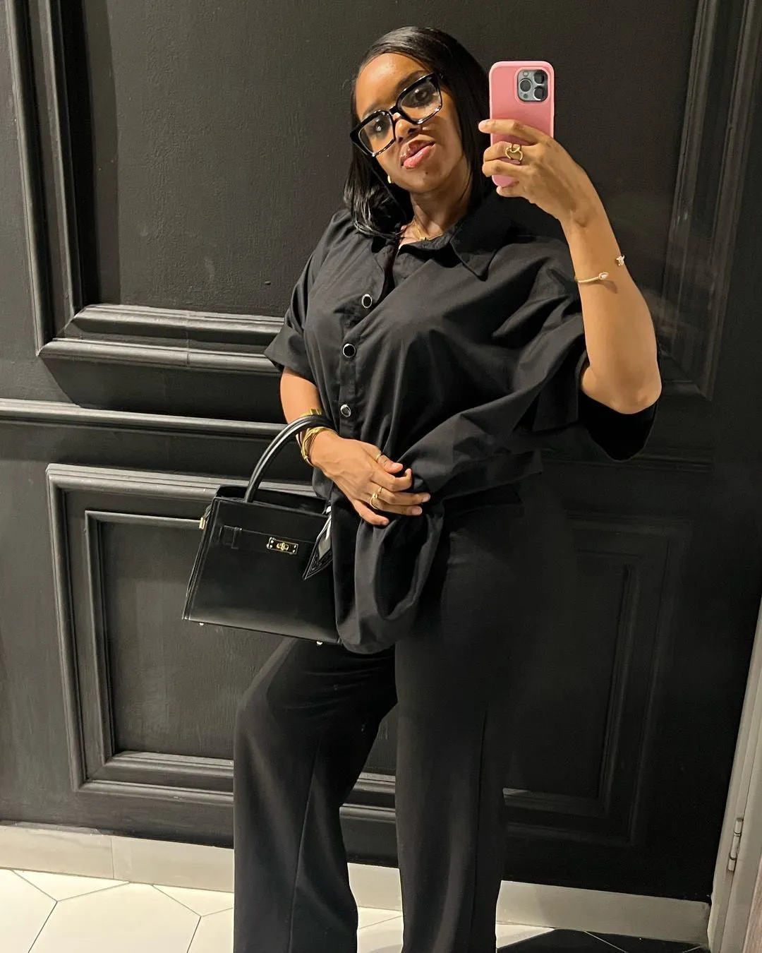 Sophisticated Oversized Button-Up Shirt and Wide-Leg Pants Set