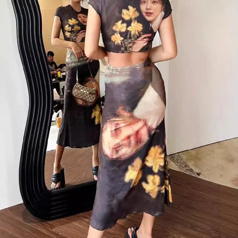 Trendy Character Print Two-Piece Set with Playful Elegance