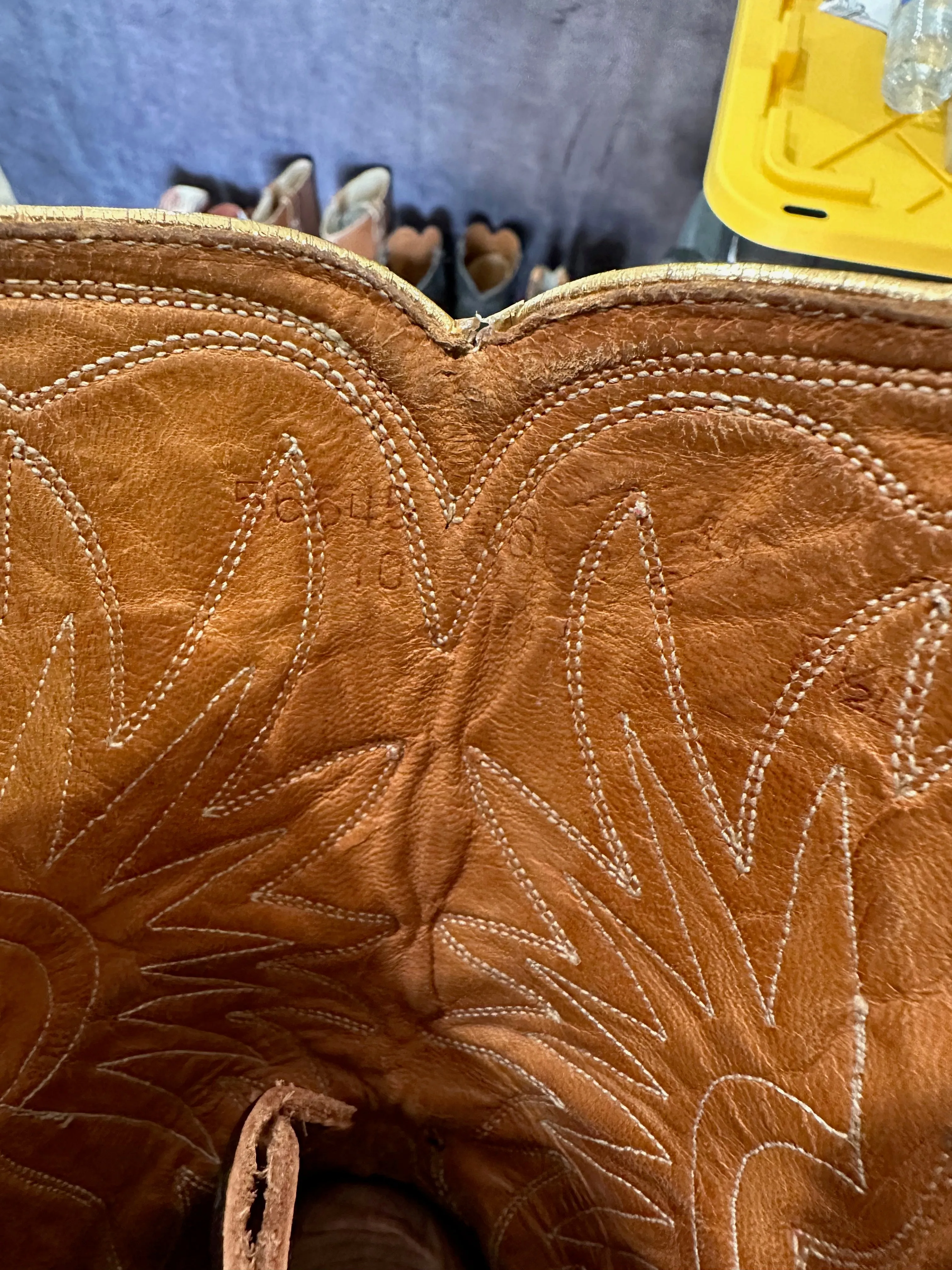 Vintage ACME GOLD STARBURST RARE Cowboy Boots size 8.5 D