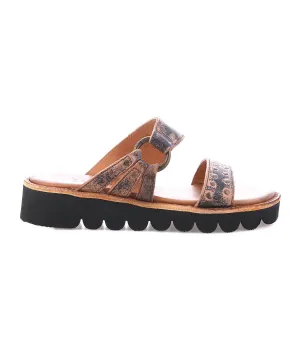 Women's Chow Leather Sandal In Black Lux