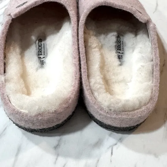 Zermatt big kids pink shearling slipper 34 220 L3 size 3-3.5